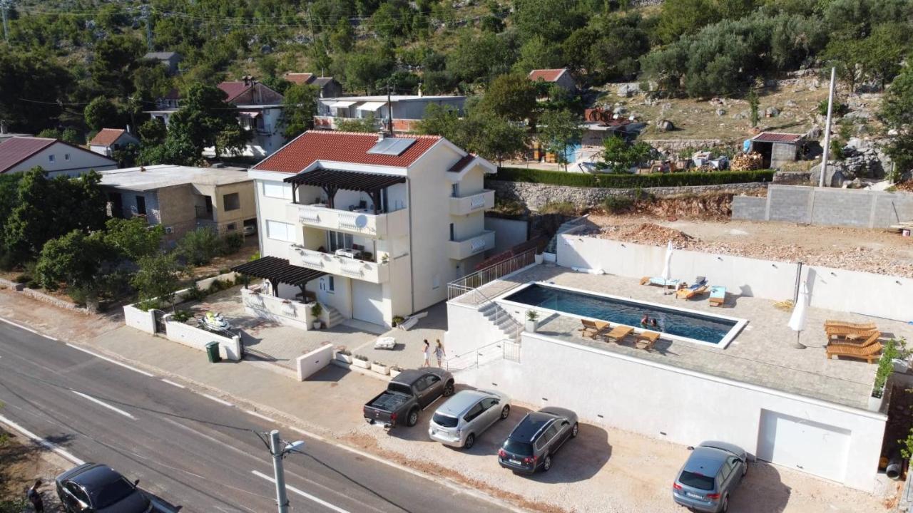 Apartment Petra Starigrad Paklenica Buitenkant foto